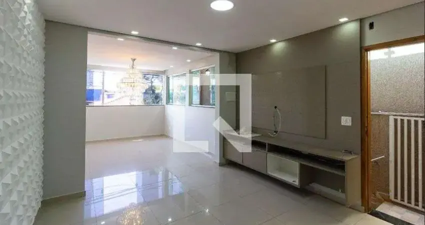Casa para Aluguel - Cidade Parque Alvorada, 2 Quartos, 248 m² - Guarulhos