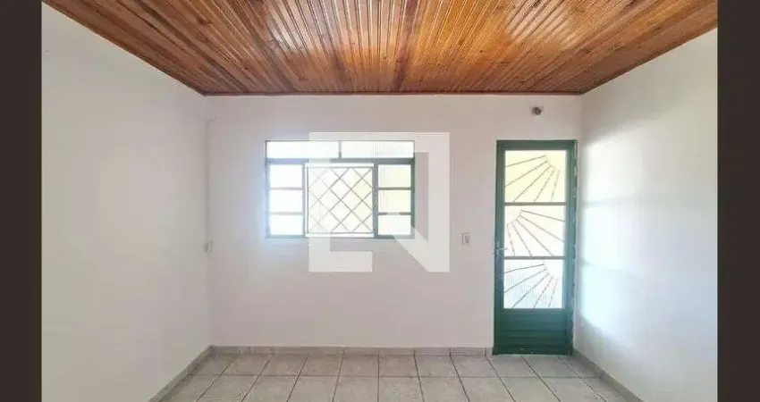 Casa para Aluguel - Jardim Presidente Dutra, 1 Quarto, 70 m² - Guarulhos