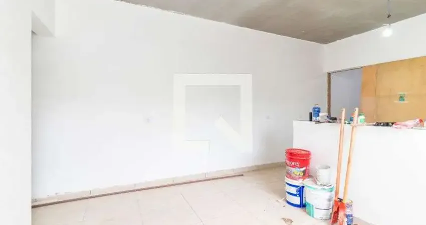 Casa com 2 quartos para alugar na Rua Serrana, Itaquera, São Paulo