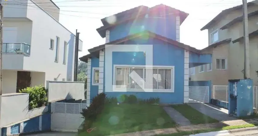 Casa / Sobrado em Condomínio para Aluguel - Rio Cotia, 3 Quartos, 191 m² - Cotia