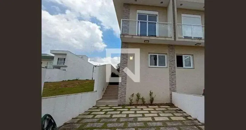 Casa / Sobrado em Condomínio para Aluguel - Jardim Barbacena, 3 Quartos, 125 m² - Cotia