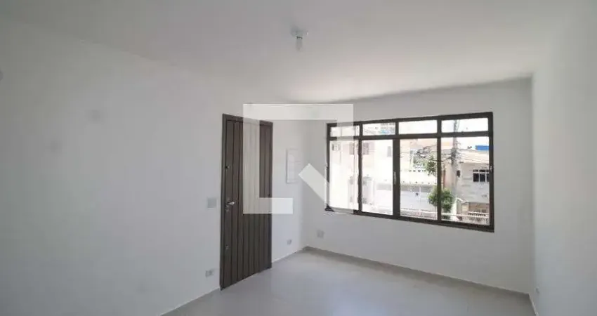 Casa com 3 quartos para alugar na Rua Antônio Said, Santana, São Paulo