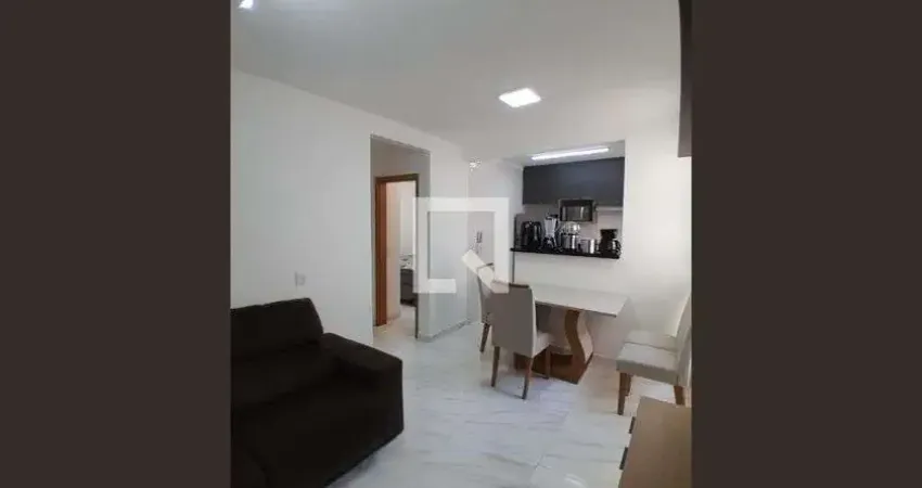 Apartamento para Aluguel - Vila São Carlos, 2 Quartos, 52 m² - Itaquaquecetuba
