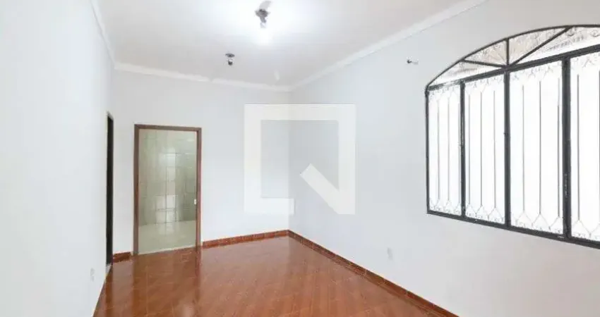 Casa para Aluguel - Padre Miguel, 3 Quartos, 346 m² - Rio de Janeiro