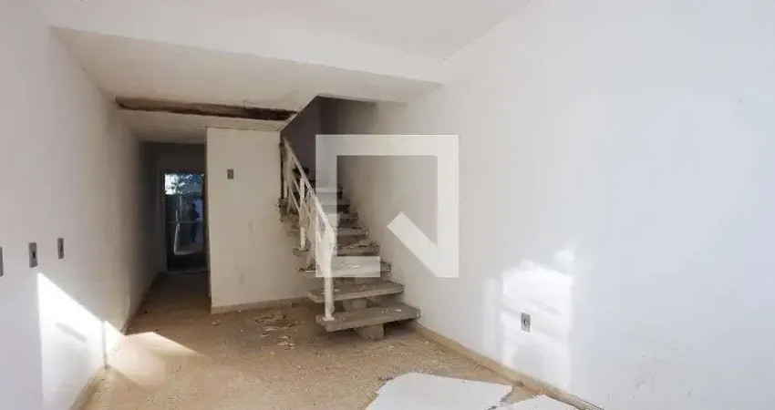 Casa / Sobrado em Condomínio para Aluguel - Jardim Panorama, 2 Quartos, 49 m² - Cotia
