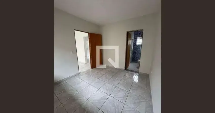 Casa / Sobrado em Condomínio para Aluguel - Vila Serralheiro, 1 Quarto, 60 m² - São Paulo