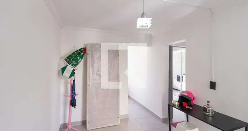 Apartamento para Aluguel - Vila Municipal, 2 Quartos, 35 m² - Carapicuíba