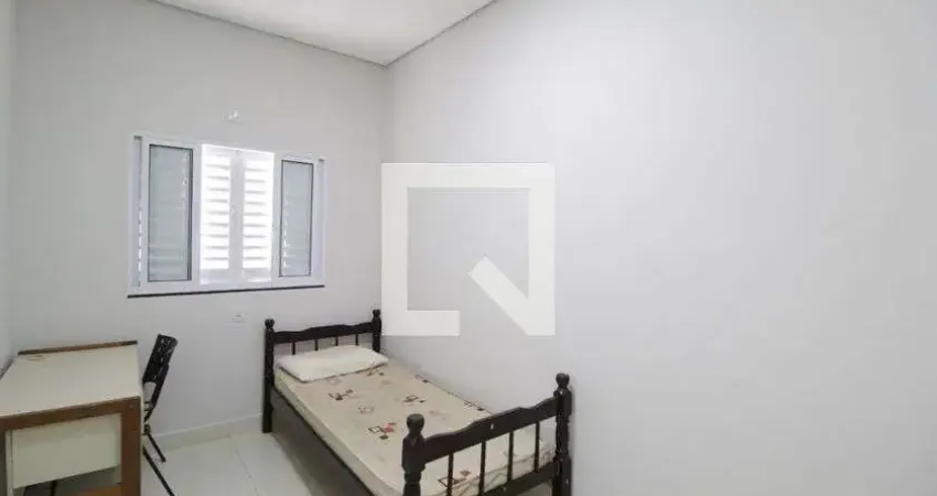 Kitnet / Stúdio para Aluguel - Martins, 1 Quarto, 20 m² - Uberlândia