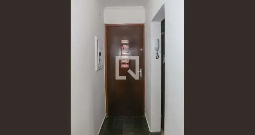 Apartamento com 2 quartos para alugar na Rua Faustolo, Lapa, São Paulo