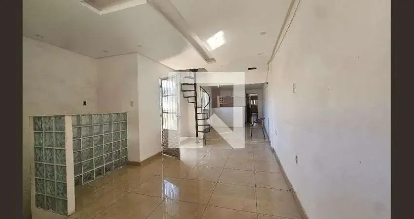 Casa com 5 quartos para alugar na Rua dos Perdões, Barbalho, Salvador