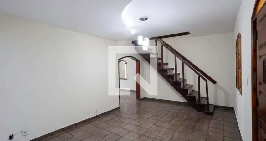 Casa para Aluguel - Castelo, 5 Quartos, 373 m² - Belo Horizonte