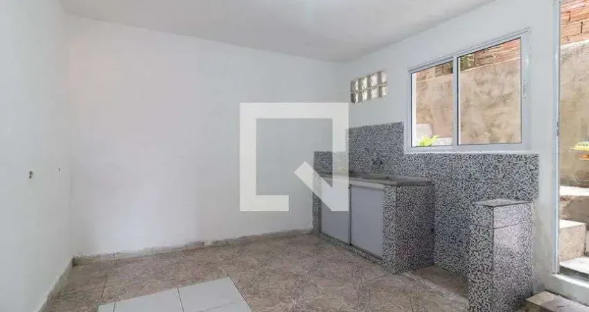 Casa para Aluguel - Jardim Fernandes, 2 Quartos, 60 m² - São Paulo