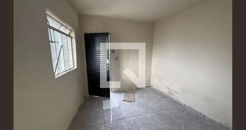 Casa para Aluguel - Santa Efigênia, 1 Quarto, 45 m² - Belo Horizonte