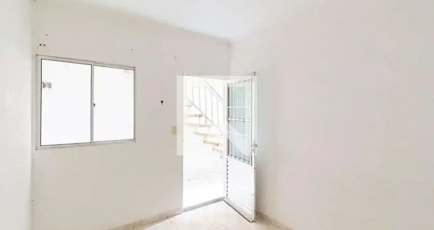 Casa com 2 quartos para alugar na Rua Maria Dolores Bonilha, Novo Osasco, Osasco