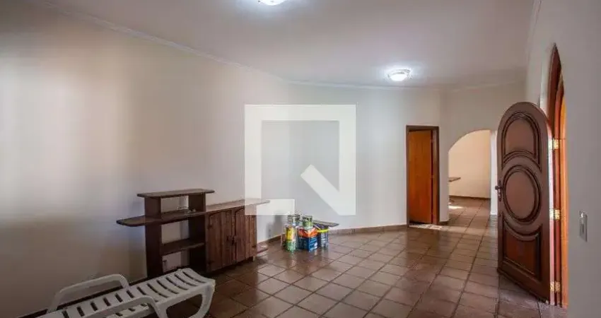 Casa para Aluguel - Vila Monte Alegre, 3 Quartos, 300 m² - Ribeirão Preto