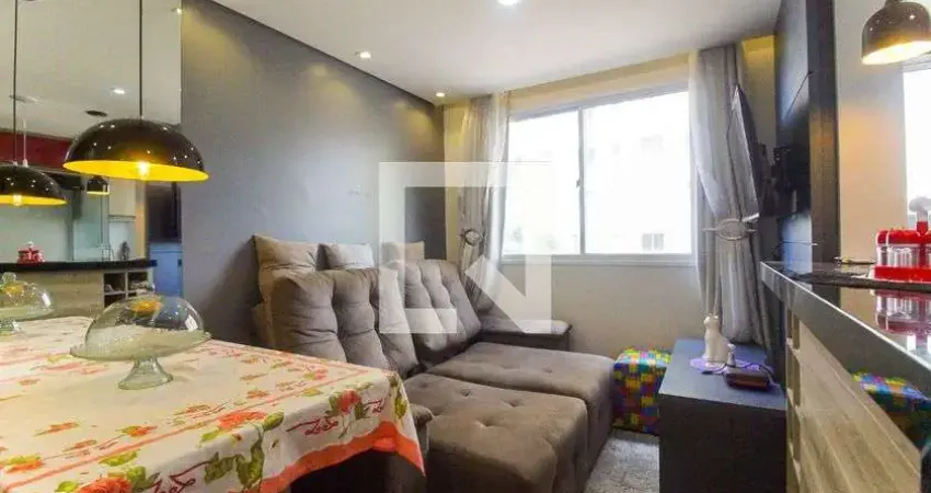 Apartamento para Aluguel - Itaquera, 2 Quartos, 40 m² - São Paulo