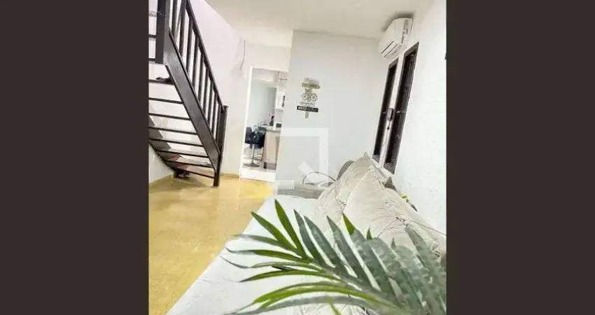 Casa com 5 quartos para alugar na Rua das Bromeliáceas, Rio Bonito, São Paulo