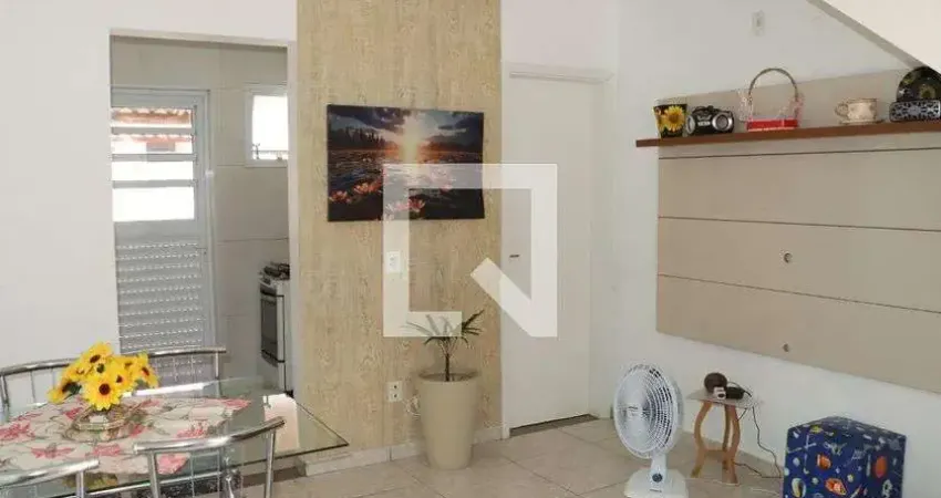 Casa / Sobrado em Condomínio para Aluguel - Parque Mirante da Mata, 2 Quartos, 60 m² - Cotia