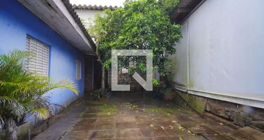 Casa com 3 quartos para alugar na Estrada das Três Meninas, Vila Nova, Porto Alegre