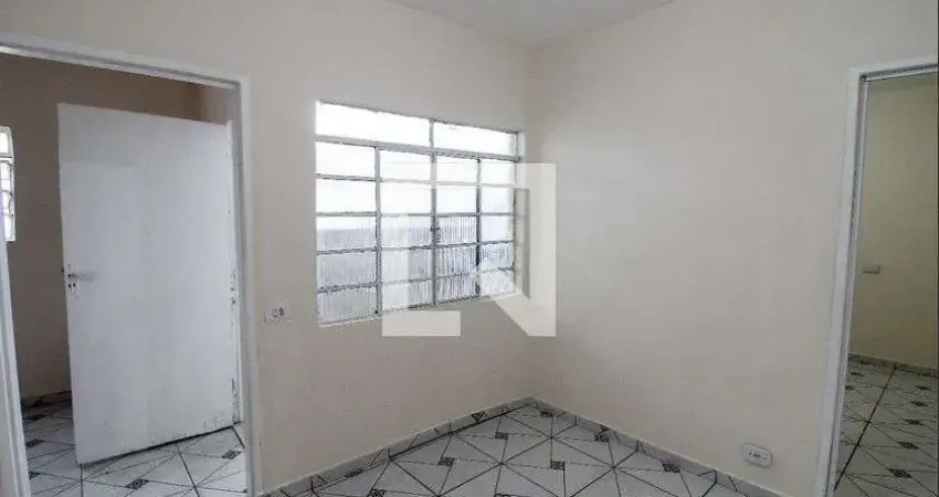 Casa com 1 quarto para alugar na Rua Frei Vital de Frescarolo, Parque Ipê, São Paulo