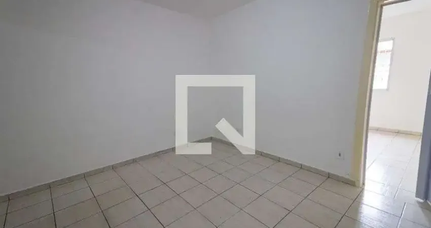 Casa para Aluguel - Jardim Santa Adelia, 2 Quartos, 90 m² - São Paulo