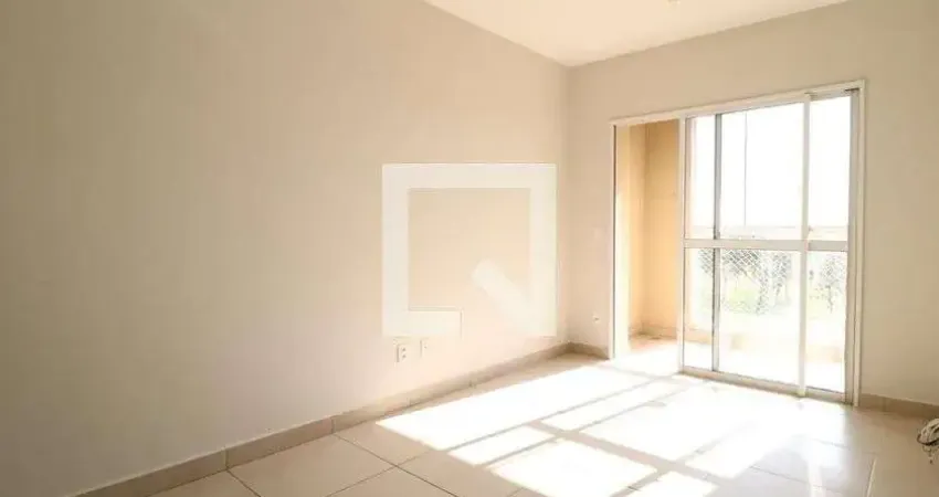 Apartamento para Aluguel - Laranjeiras, 3 Quartos, 77 m² - Uberlândia