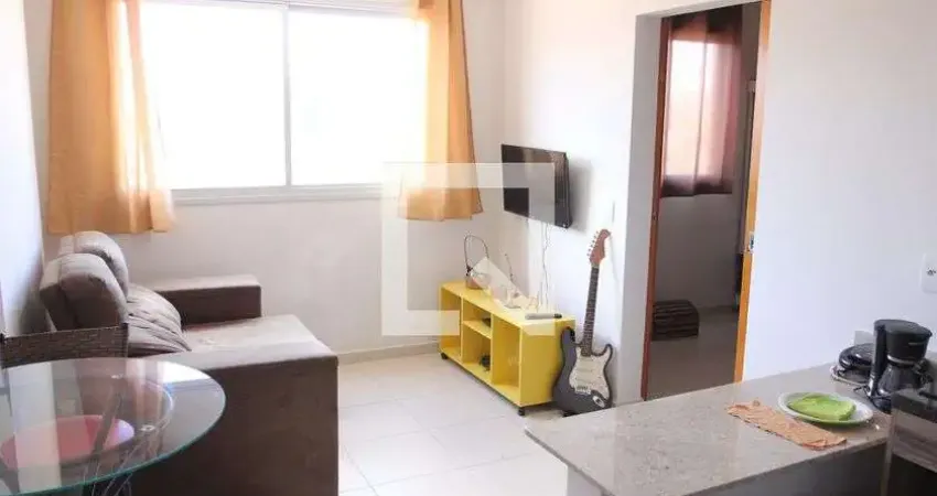 Apartamento para Aluguel - Samambaia, 1 Quarto, 30 m² - Brasília
