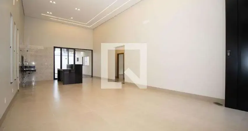 Casa / Sobrado em Condomínio para Aluguel - Colônia Agrícola Samambaia, 3 Quartos, 244 m² - Brasília