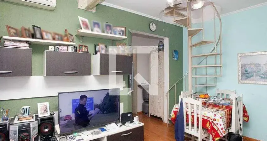 Cobertura para Aluguel - Azenha, 2 Quartos, 112 m² - Porto Alegre