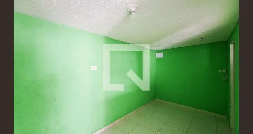 Casa com 1 quarto para alugar na Travessa Creuza Pereìra de Souza, Água Fria, São Paulo