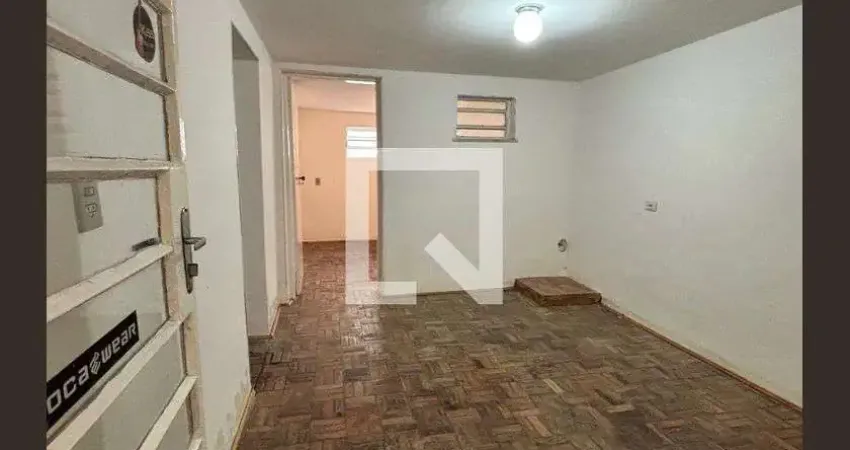 Casa para Aluguel - Chácara Inglesa, 2 Quartos, 50 m² - São Paulo