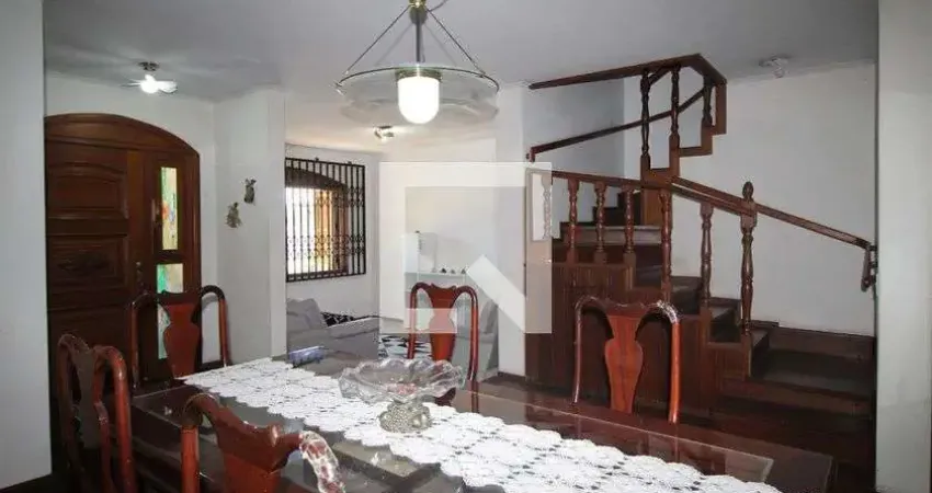 Casa para Aluguel - Vila Jardim, 5 Quartos, 400 m² - Porto Alegre