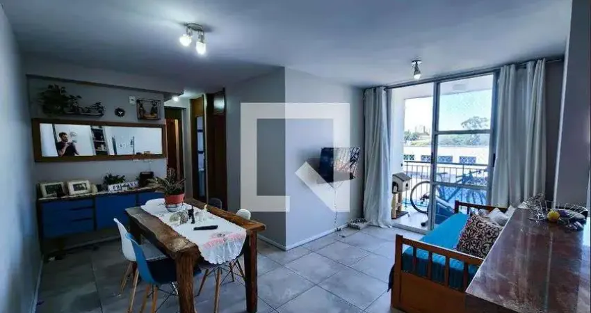 Apartamento para Aluguel - Jardim Éster Yolanda, 2 Quartos, 64 m² - São Paulo