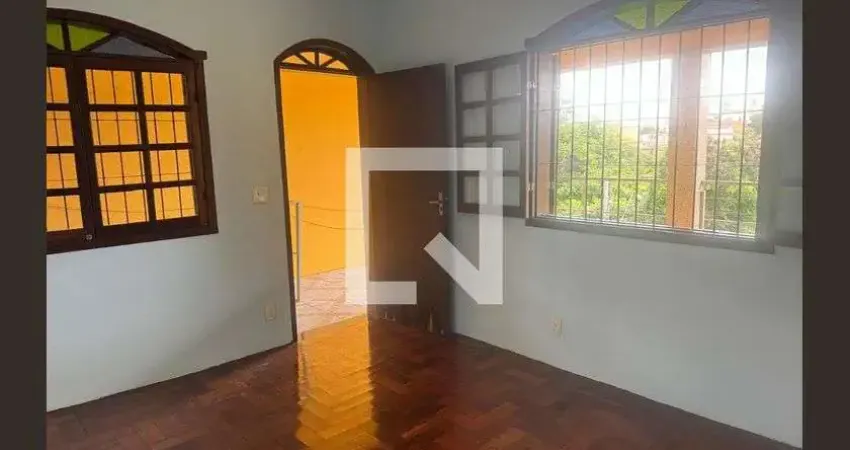 Casa para Aluguel - Etelvina Carneiro, 3 Quartos, 150 m² - Belo Horizonte