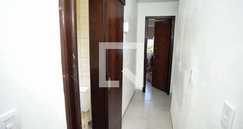 Casa com 2 quartos para alugar na Rua Demétrio Ribeiro, Tarumã, Viamão