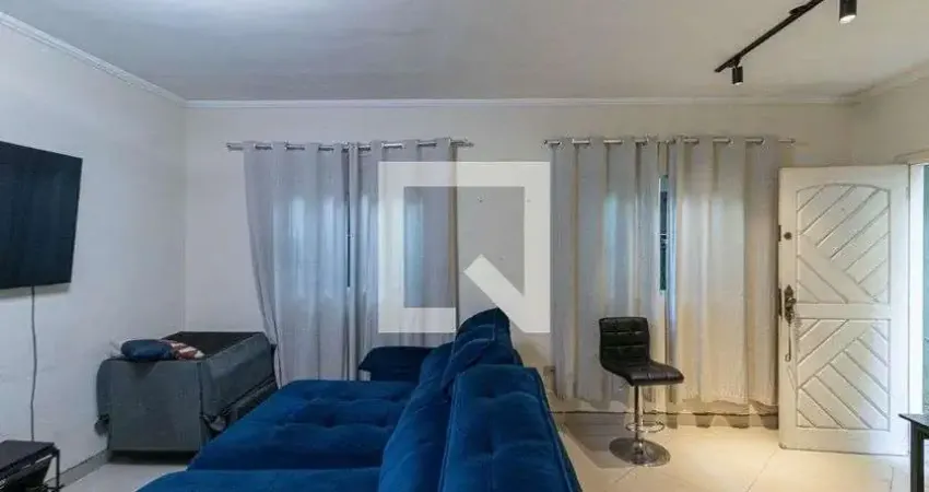 Casa com 3 quartos para alugar na Rua Elias Bauab, Ponte Rasa, São Paulo