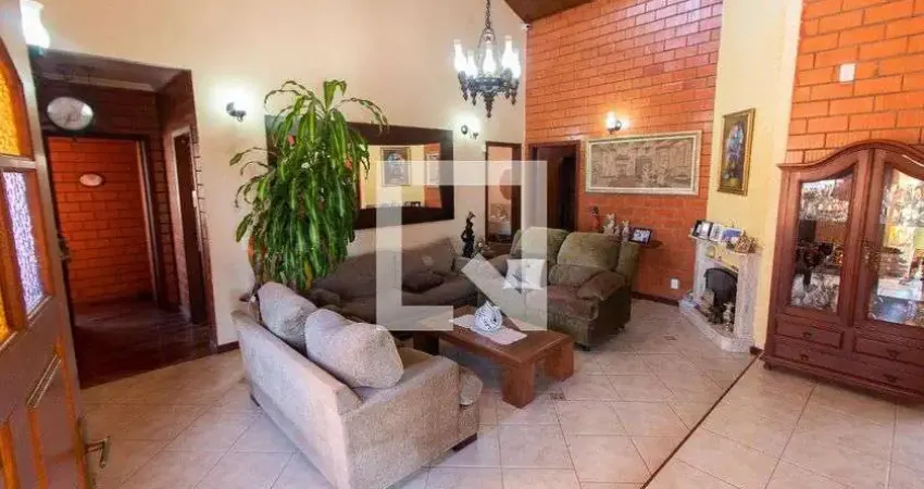 Casa / Sobrado em Condomínio para Aluguel - Lot. Alphaville Campinas, 3 Quartos,  283 m² - Campinas