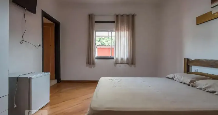 Kitnet / Stúdio para Aluguel - Campo Belo, 1 Quarto, 20 m² - São Paulo