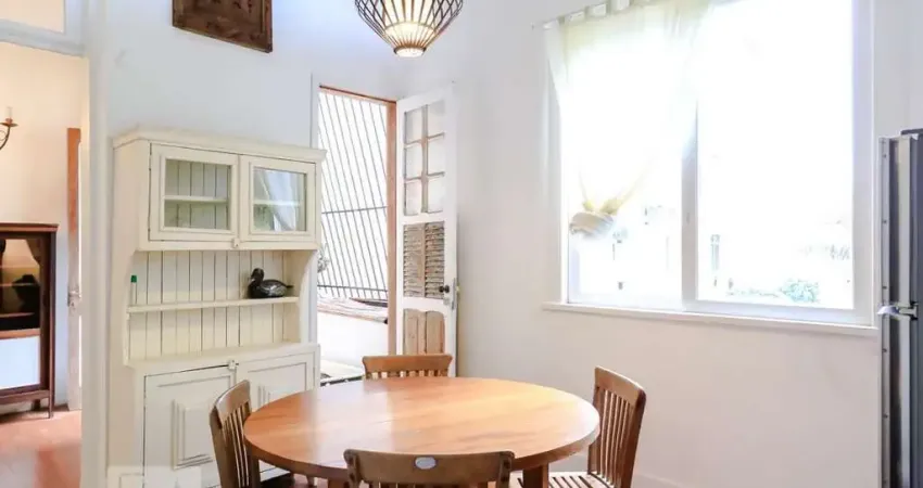 Apartamento para Aluguel - Santa Teresa, 2 Quartos, 90 m² - Rio de Janeiro