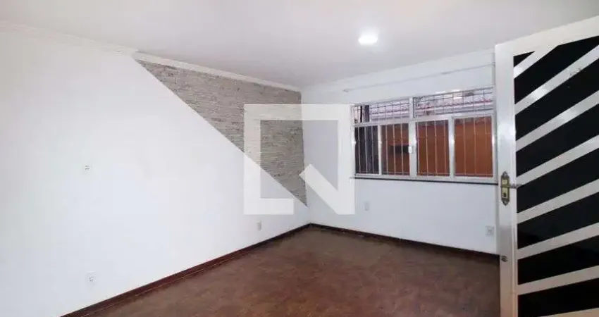 Casa para Aluguel - Jardim America, 2 Quartos, 100 m² - Rio de Janeiro