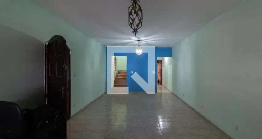 Casa para Aluguel - Vila Matilde, 3 Quartos, 200 m² - São Paulo