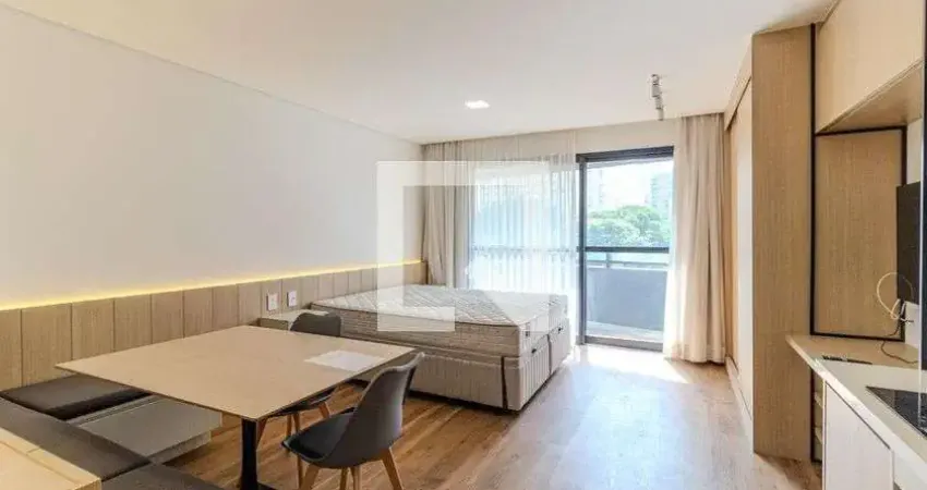 Kitnet / Stúdio para Aluguel - Santa Cecília, 1 Quarto, 72 m² - São Paulo