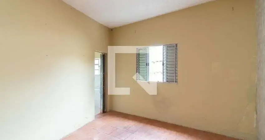 Casa para Aluguel - Sítio do Mandaqui, 1 Quarto, 28 m² - São Paulo