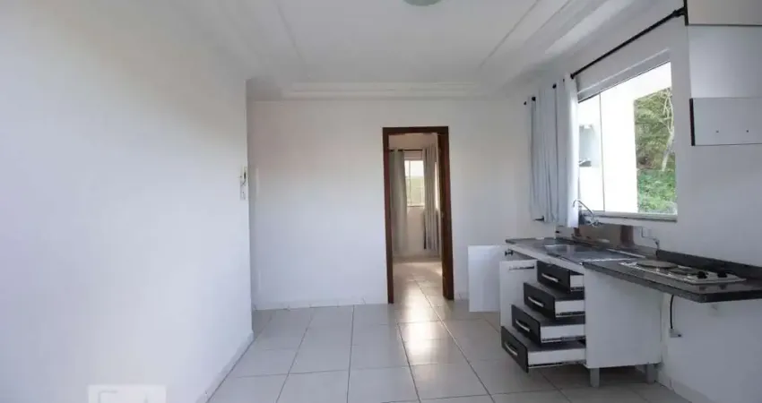 Kitnet / Stúdio para Aluguel - Saco dos Limões, 1 Quarto, 55 m² - Florianópolis