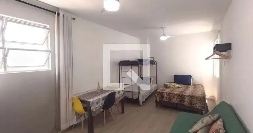 Kitnet / Stúdio para Aluguel - Gonzaga , 1 Quarto, 45 m² - Santos