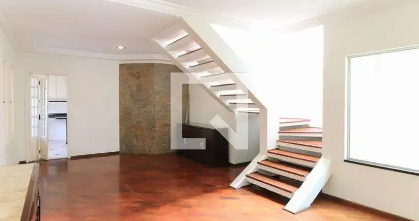 Casa para Aluguel - Jardim das Industrias, 3 Quartos, 300 m² - São José dos Campos