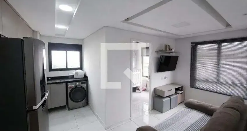 Apartamento com 2 quartos para alugar na Rua Jubair Celestino, Centro, Osasco