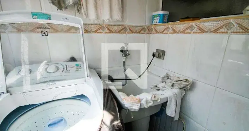 Apartamento para Aluguel - Vila Assunção, 2 Quartos, 75 m² - Praia Grande