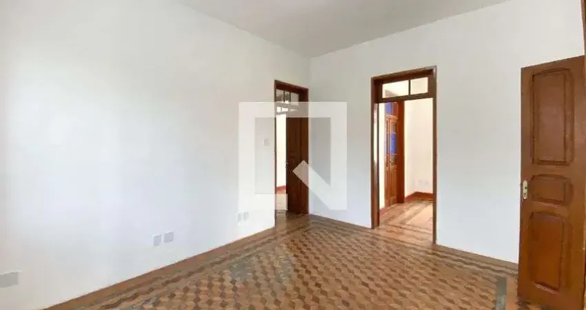 Casa para Aluguel - Carlos Prates, 5 Quartos, 300 m² - Belo Horizonte