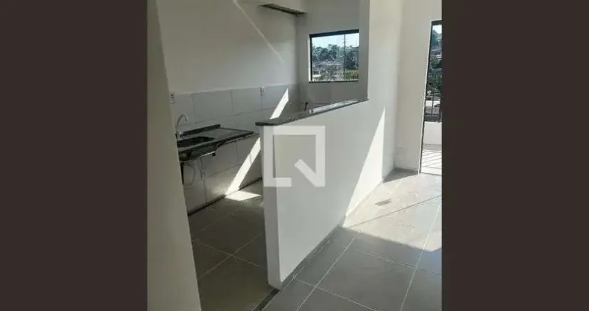 Apartamento para Aluguel - Vila Três, 2 Quartos, 40 m² - São Gonçalo